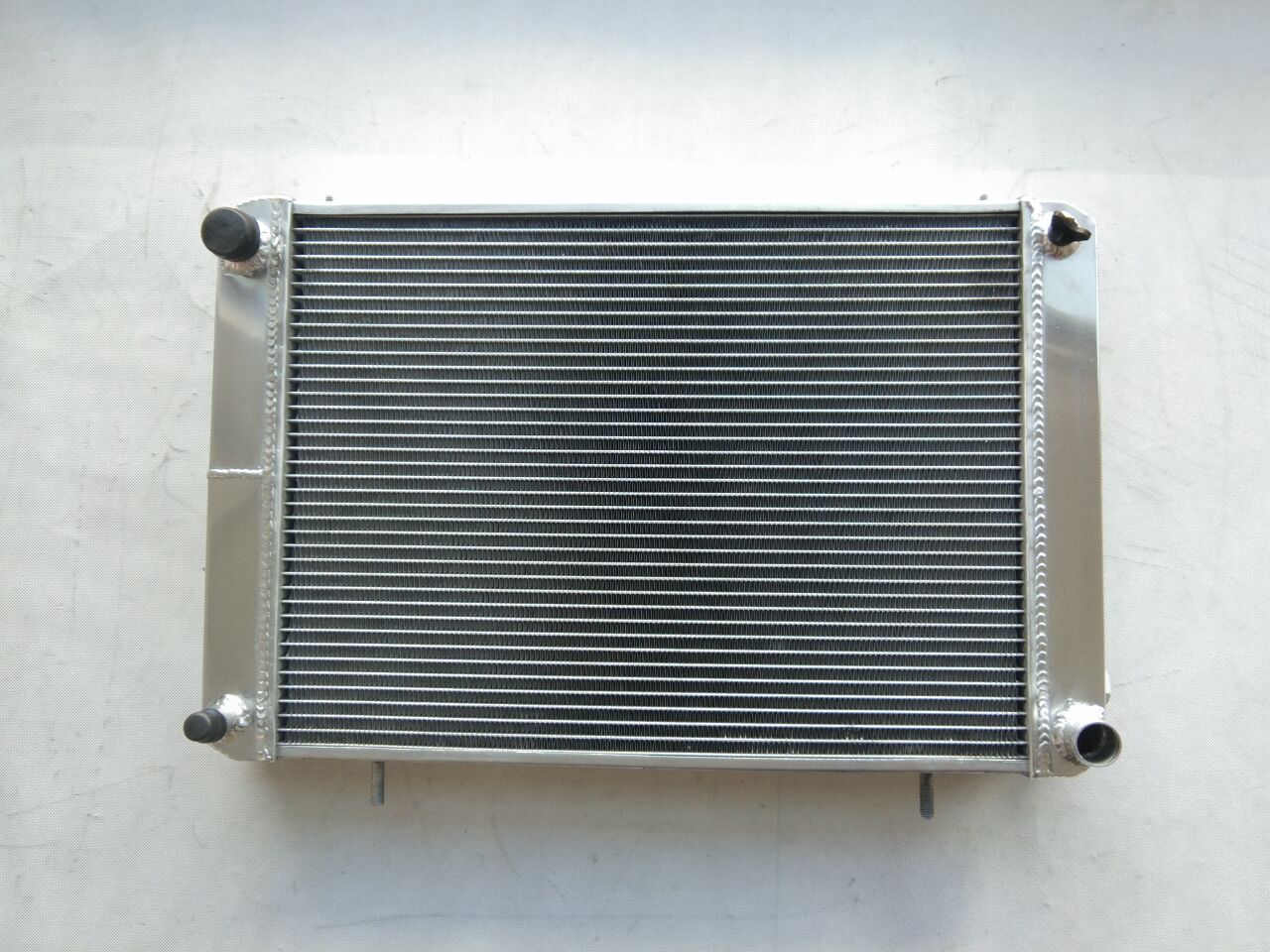 Aluminum Radiator FOR 1975¨C1979 Triumph TR7 TR 7 2.0L 1998CC Manual 62MM 1975 1976 1977 1978 1979