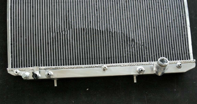 Aluminum radiator FOR 1997-2004 Toyota Aristo JZS161 2JZ-GTE 3.0L TURBO AT 1997 1998 1999 2000 2001 2002 2003 2004