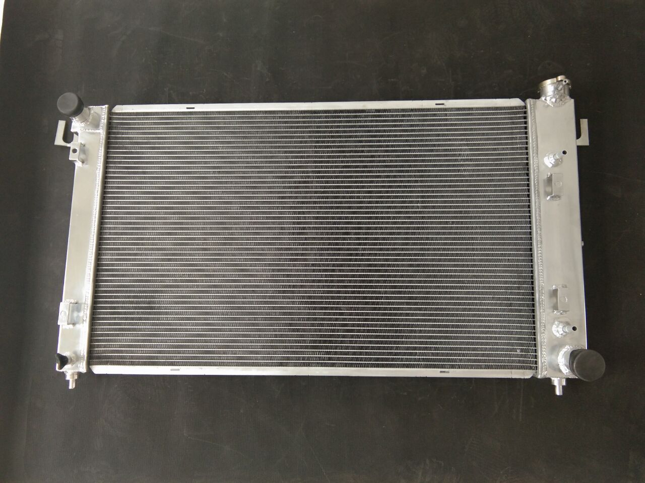 Aluminum Radiator FOR 1994-2002 Dodge Ram 1500 2500 3500 Pickup 5.9L V8 1995 1996 1997 1998 1999 2000 2001 2002