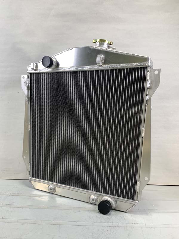 3 Row Aluminum Radiator For 1943-1948 Chevy Fleetline FleetMaster Stylemaster V8 1944 1945 1946 1947