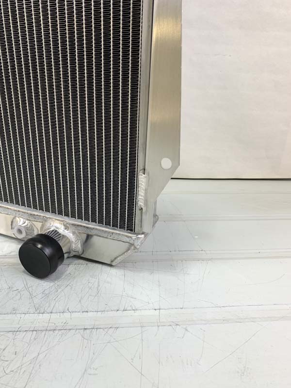 3 Row Aluminum Radiator For 1943-1948 Chevy Fleetline FleetMaster Stylemaster V8 1944 1945 1946 1947