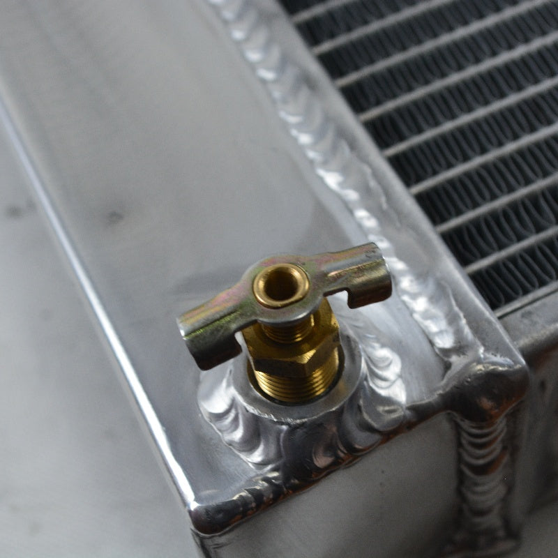 Aluminum Radiator for Dodge Ram w/Dodge W350 w/D250 w 5.9L 5.2L Cummins Engine 90 91 92 93 1990 1991 1992 1993