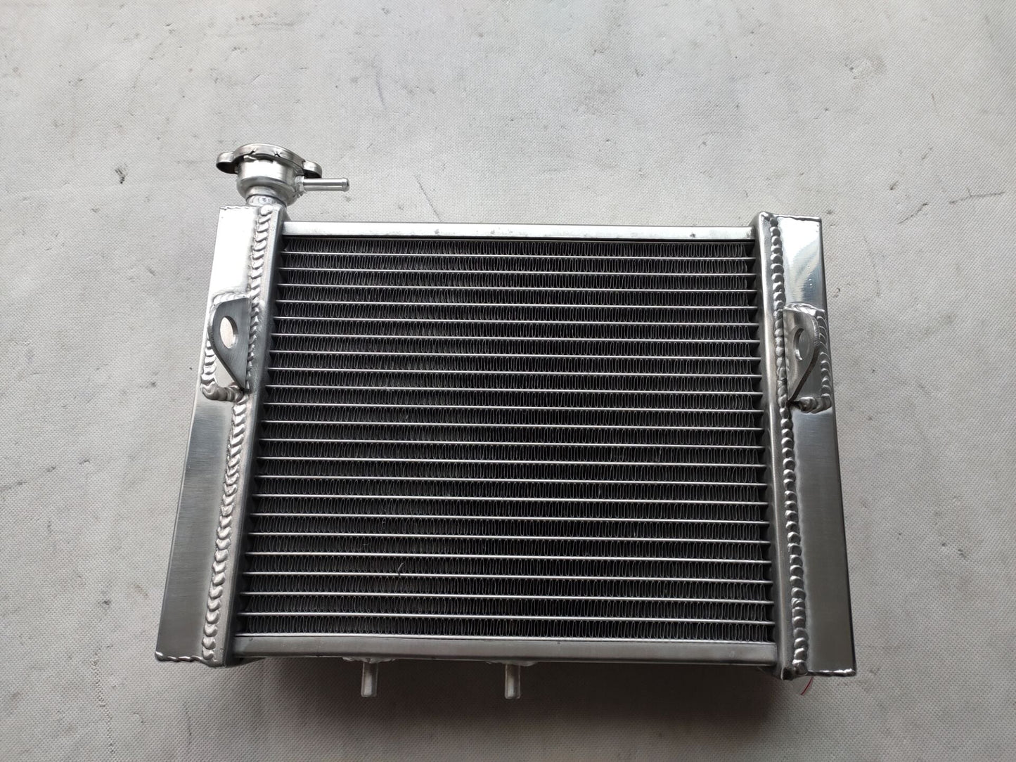 56mm Aluminum Radiator for 2006-2008 Can Am Outlander 400 4x4 MAX Assembly 709200149 2006 2007 2008