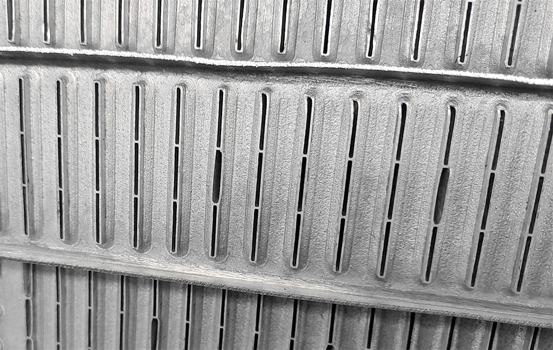 GPI 3 ROW Aluminum Radiator For 2001-2005 Yamaha FZS1000 RN06 FZ1 FZ1S FZ1T FZ 1 Fazer 2001 2002 2003 2004 2005