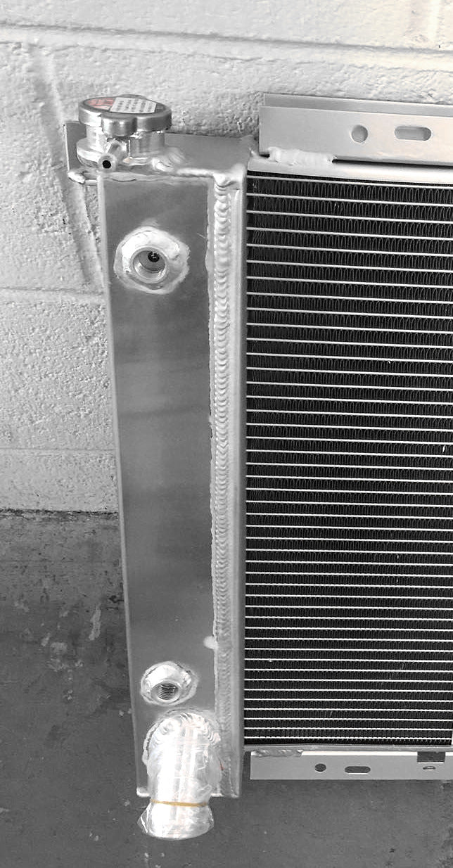Aluminum Radiator FOR Ford Bronco II Explorer Ranger Mazda Navajo B3000 B4000 1985-1994 1985 1986 1987 1988 1989 1990 1991 1992 1993 1994