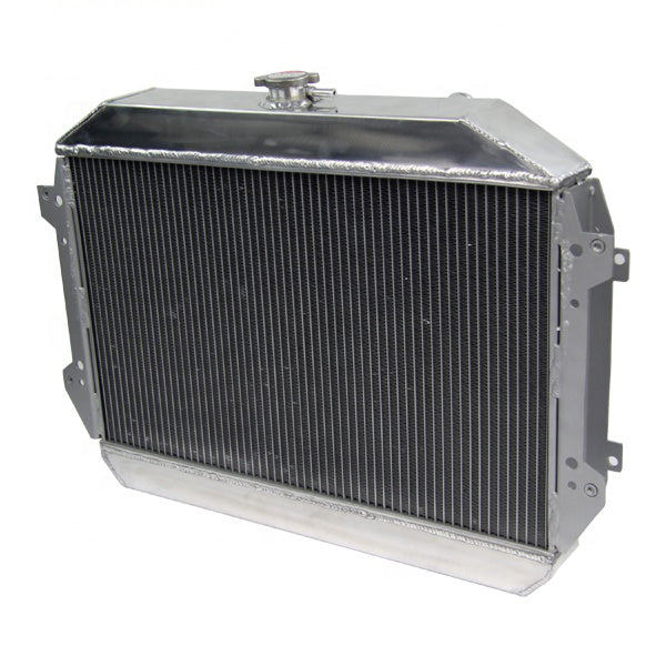 3 Row Aluminum Radiator For 1970-1975 Nissan Datsun 240Z/260Z 1971 1972 1973 1974
