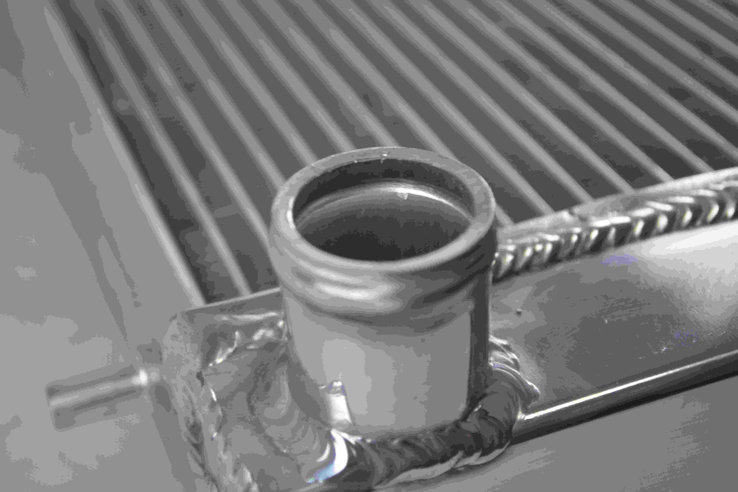 Radiator FOR LAND ROVER Defender & Discovery 200 TDI 2.5 Turbo diesel 1989-1994 1990 1991 1992 1993