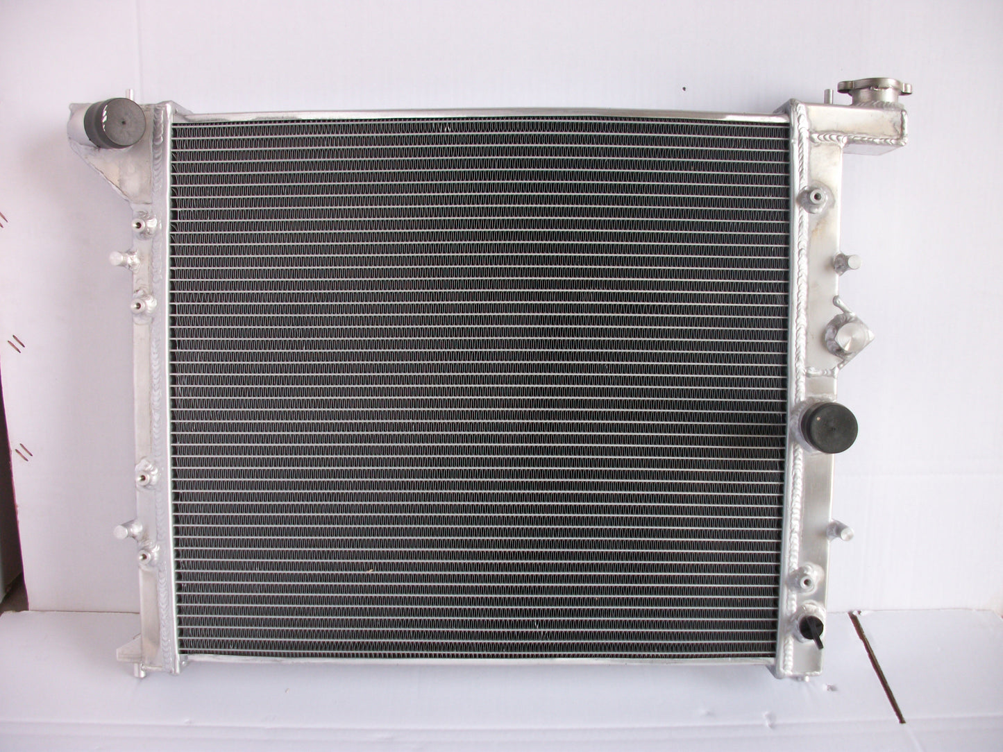 Aluminum radiator for 1992-1996 Toyota Mark 2 II JZX90 1JZ-GTE MT 1992 1993 1994 1995 1996