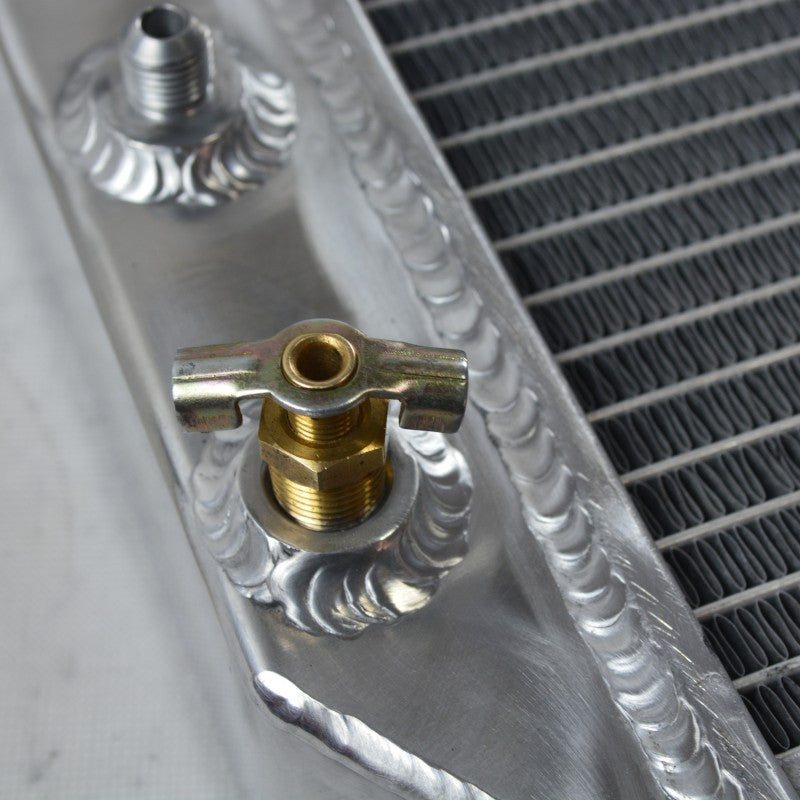 Aluminum Radiator Fit MITSUBISHI Montero Base/LS/SR V6 3.5L 1994-2000 95 96 AT