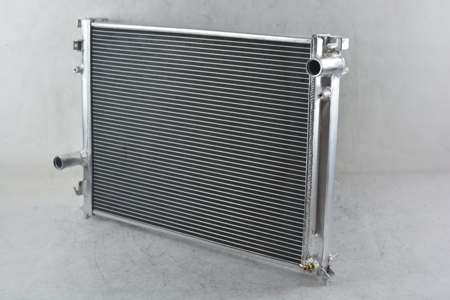 3 Row Aluminum Radiator For 2005-2009 Dodge Charger Chrysler 300 Magnum V6 V8