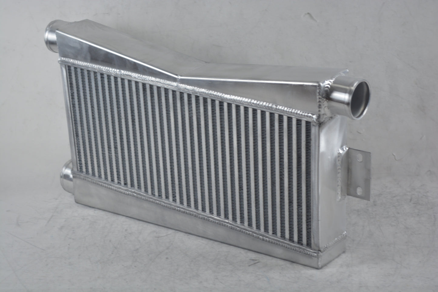 24"x9" core Aluminum Universal Twin Turbo Intercooler Custom 2 In/1 Out Silver