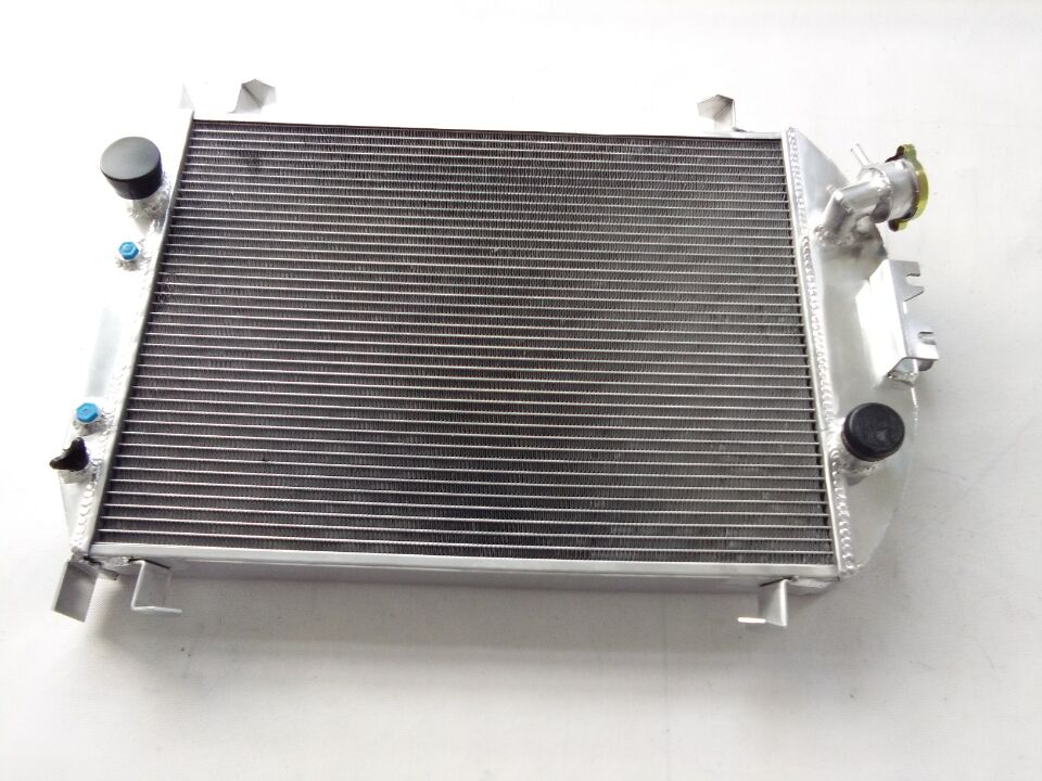 Aluminum radiator for 1933-1934 Ford Car W/Chevy 350 V8 AUTO AT 1933 1934