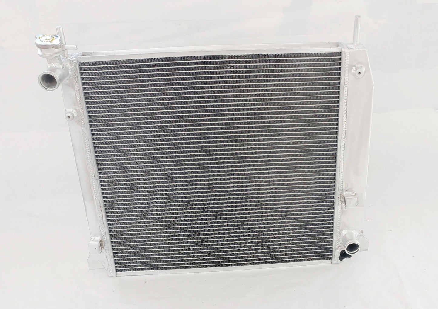 Aluminum Radiator FOR Isuzu D-Max 08-on;Holden Rodeo RA 03-08 3.6L V6 Petrol MT 2004 2005 2006 2007
