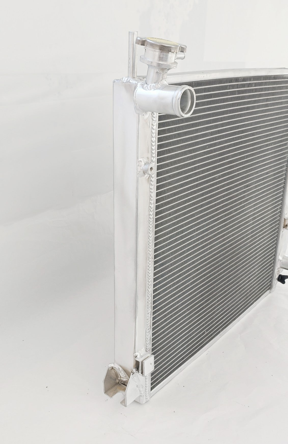 Aluminum Radiator FOR Isuzu D-Max 08-on;Holden Rodeo RA 03-08 3.6L V6 Petrol MT 2004 2005 2006 2007