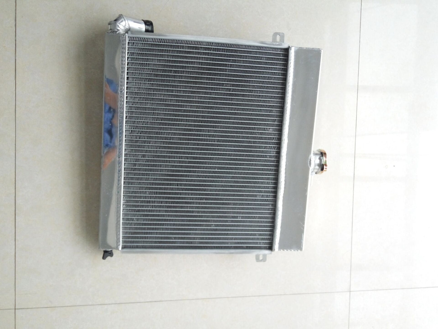 Aluminum Radiator FOR 1966-1983 BMW E21 M10 320i MANUAL OEM 323 BEHR 2002 Tii E10 1966 1967 1968 1969 1970 1971 1972 73 74 75 76 77 78 79 80 81 82 83