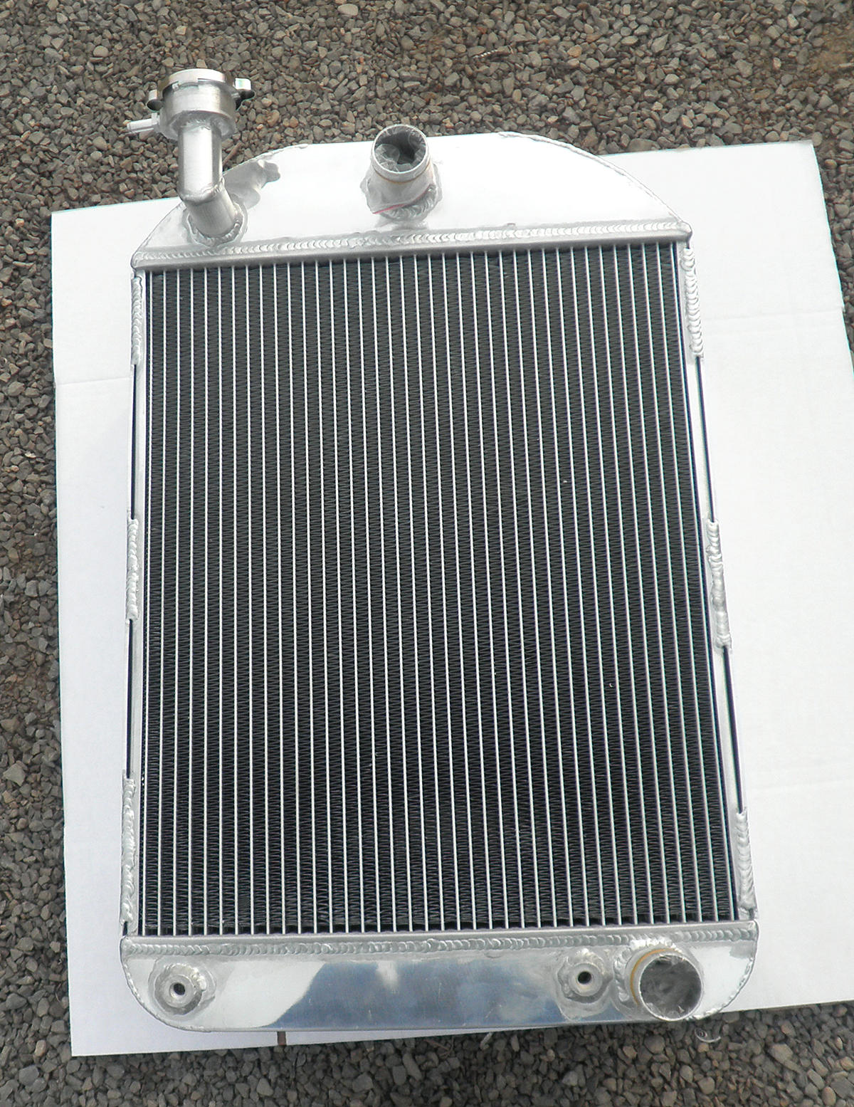 GPI 3 Row Aluminum Radiator for 1932-1937 FORD MODEL Y/MODEL-Y AT/MT 1932 1933 1934 1935 1936 1937