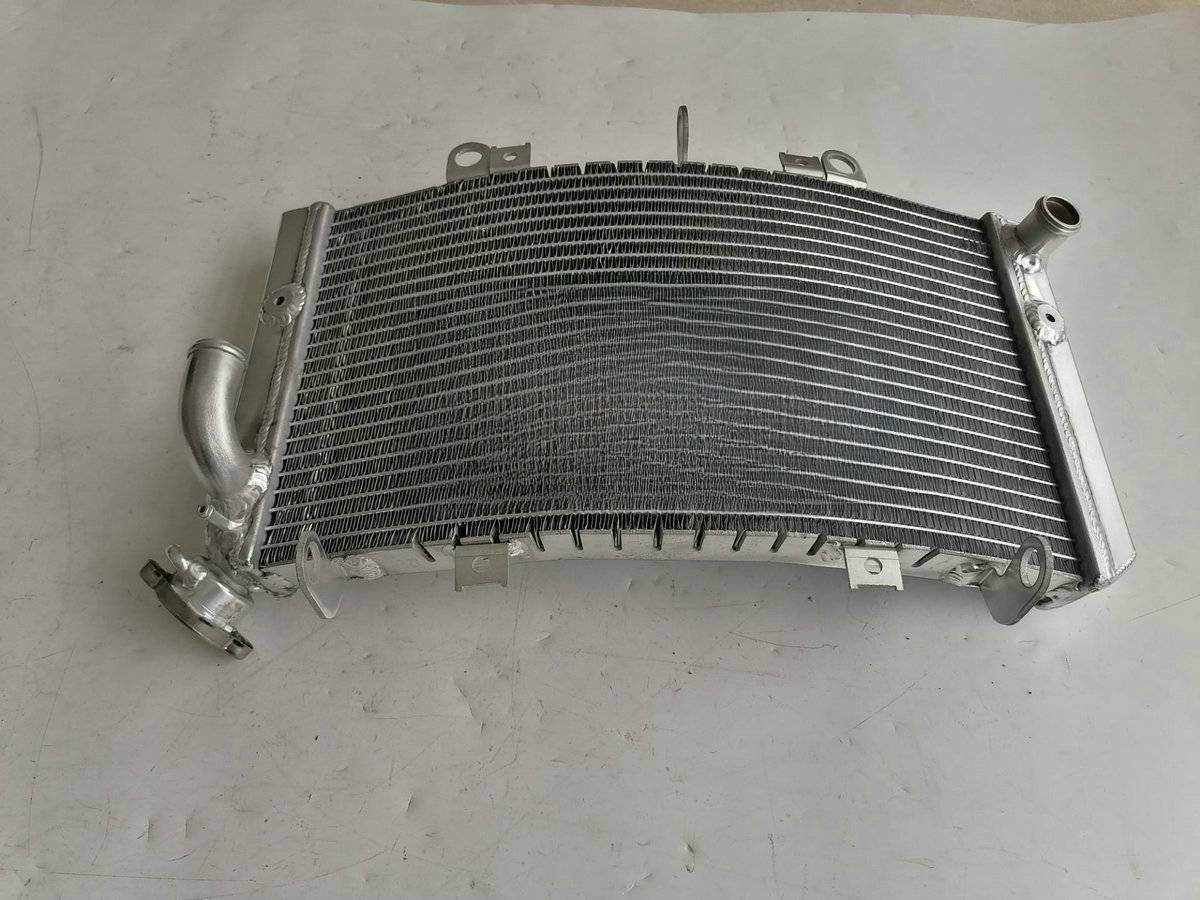 Aluminum radiator Fit Suzuki Hayabusa GSXR 1300 2008-2012 2009 2010 2011