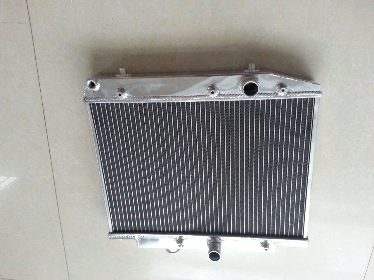 40mm Aluminum Radiator For 1984-1989 Toyota Starlet Turbo Ep71 2E-Telu Mt 1984 1985 1986 1987 1988 1989