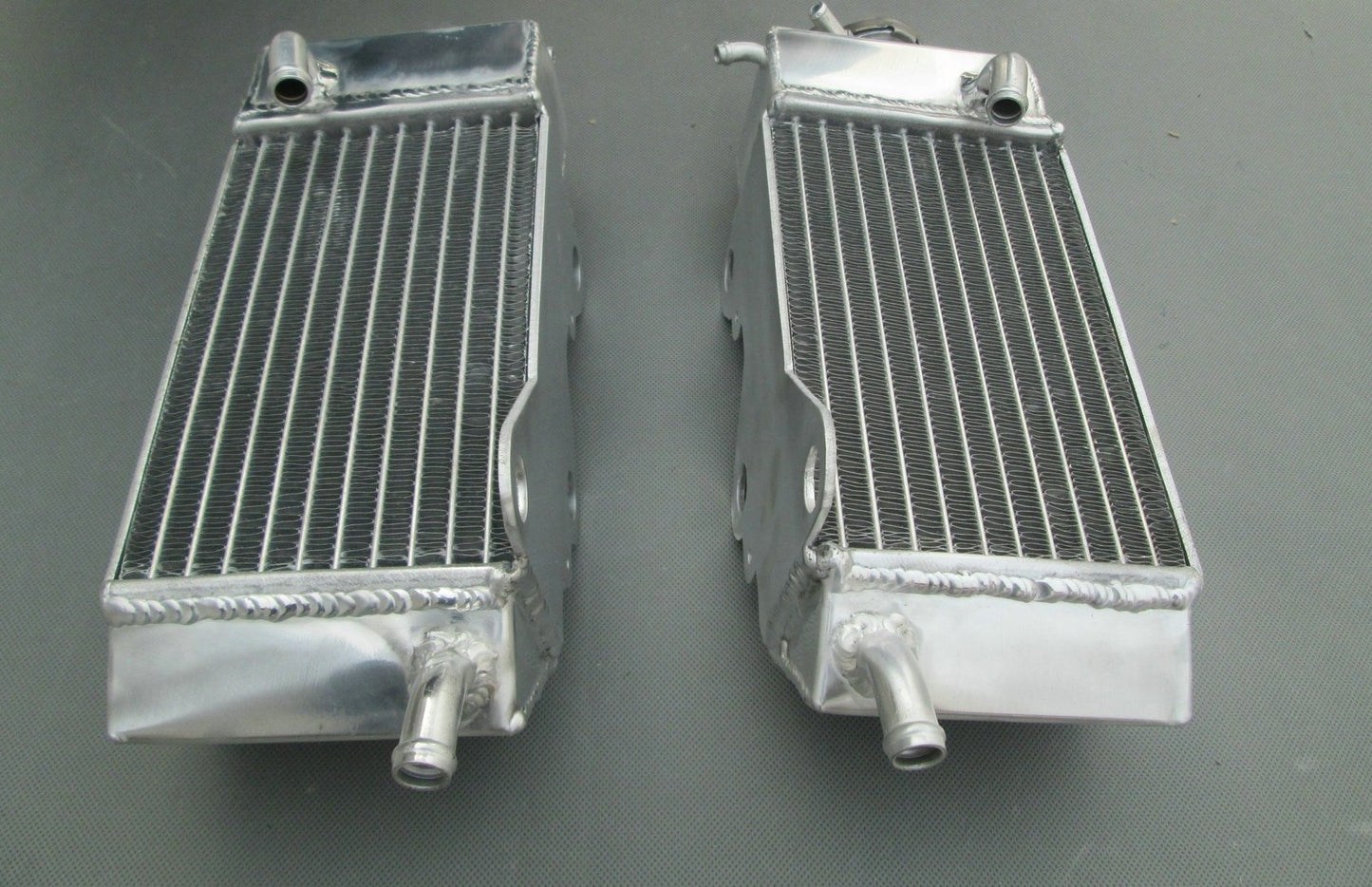 NEW R&L ALUMINUM RADIATOR for HONDA CR250R CR250 CR 250R 1983 83