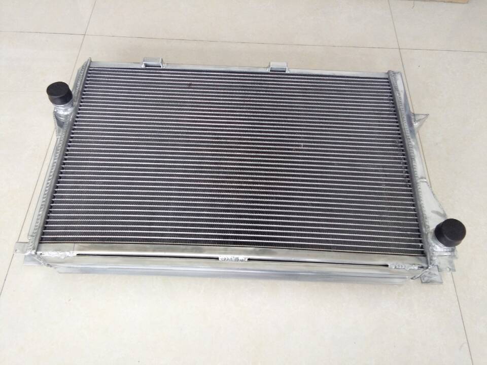 Fit BMW 5 E39 535i/540i/M5 M62/S62; 7 E38 735/740/750 i/iL aluminum radiator