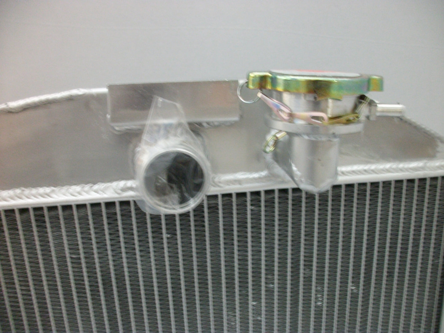 3 ROW 62mm Aluminum Radiator FOR 1931-1932 Ford Chopped Hot Rod w/Ford 302 V8 Model A 1931 1932