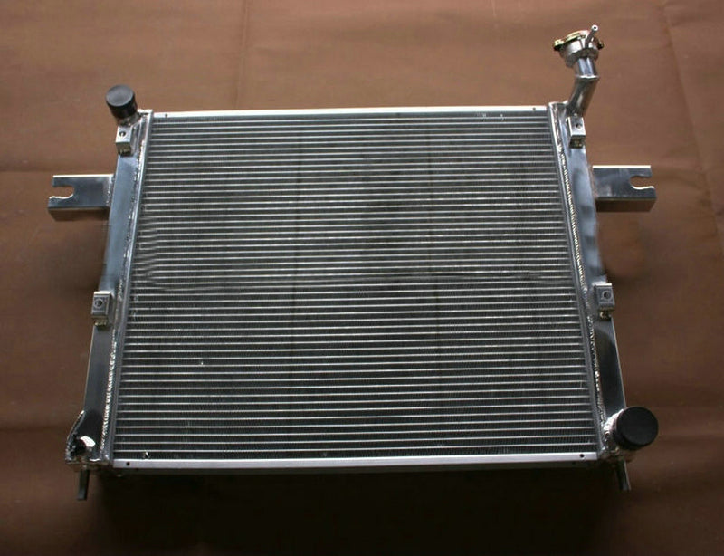 Aluminum Radiator for Jeep Grand Cherokee WK & Commander XK 3.0 3.7 V6 –  CHRRACING