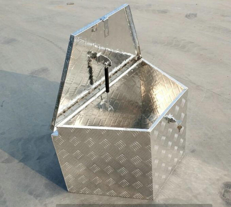 15.2" X 29" X 18"(736mmx420mmx460mm) Aluminum Truck Pickup Underbody Tool Box Tongue Trailer Storage