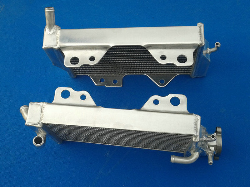 Aluminum radiator and hose for HONDA CR 125 R CR125R CR125 2-STROKE 2004 04