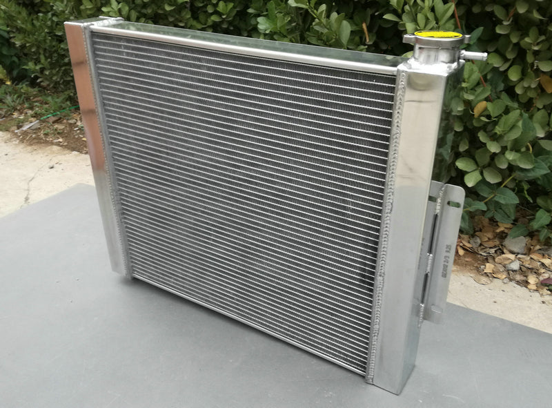 Aluminum radiator&fan for JEEP CJ7 WITH CHEVY V8 LS SWAP 1976-1986 manual CROSS-FLOW 76 78 80 85 86