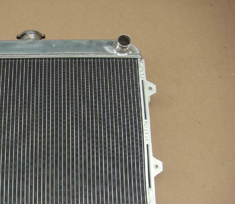 Aluminum Radiator & FAN For Toyota Hilux RN85 YN85 Y/R N57 N58 N60 N61 N65 N85 N90 22R 1.6/1.8/2.0/ 2.2/2.4L Petrol MT 1983-1997