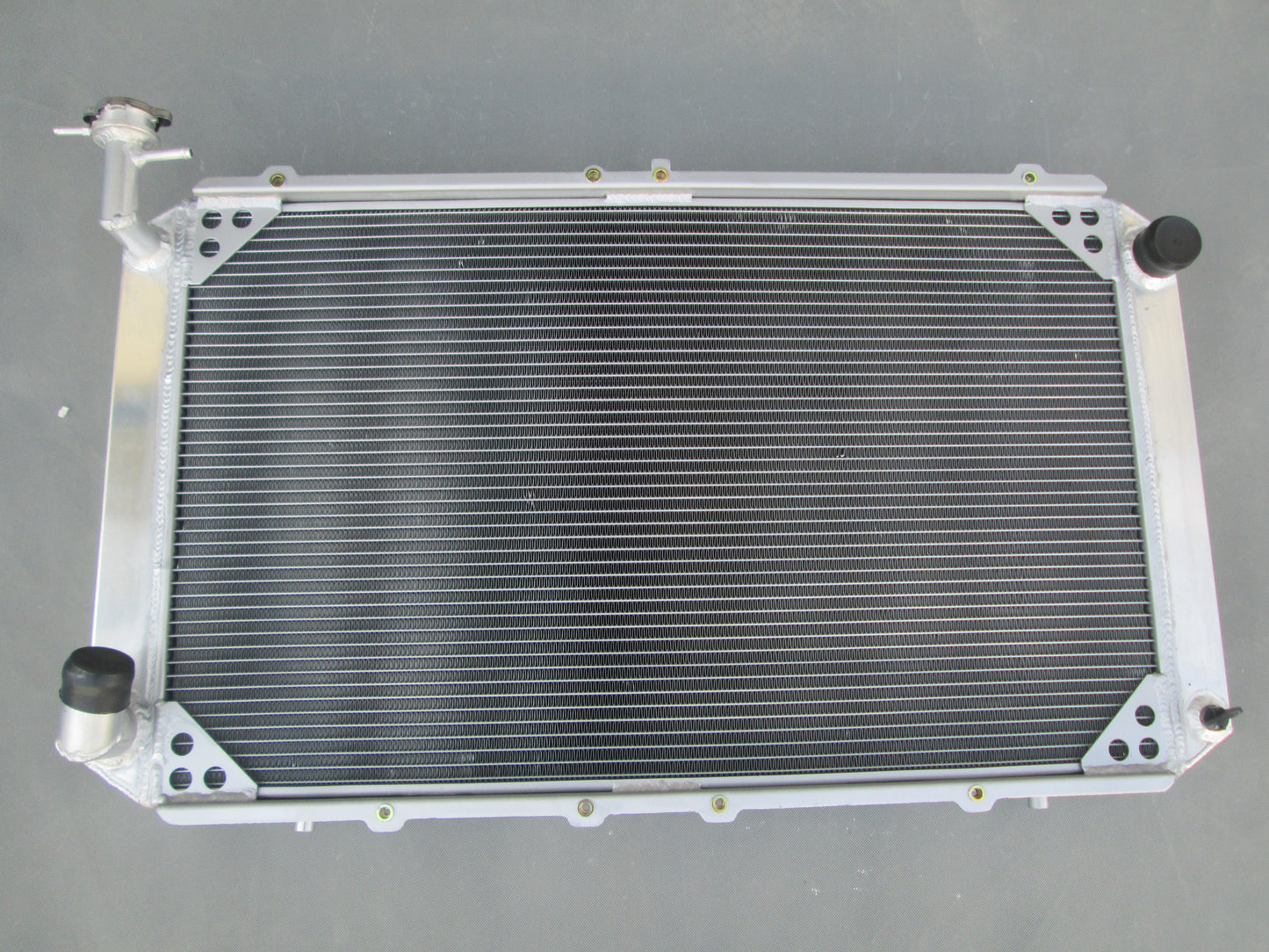 Aluminum Radiator FOR NISSAN Patrol GQ SAFARI 2.8L/4.2L 4200cc DIESEL RD28T TD42 I6 & 3.0L RB30S PETROL Y60 1987-1997