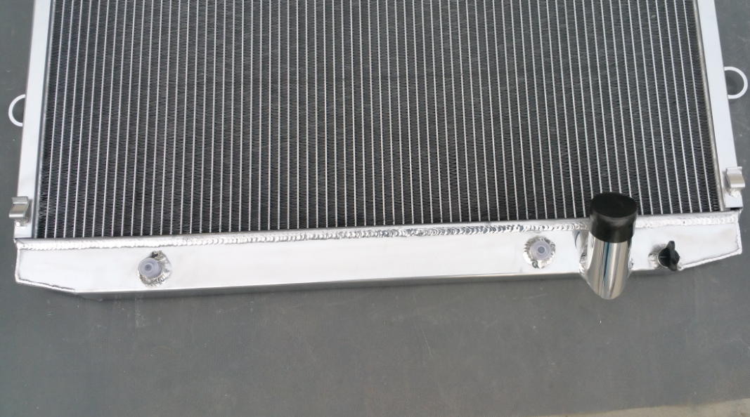 Aluminum radiator for Land Cruiser 200 Series 4.7L V8 Petrol 2007 on - CHR Racing