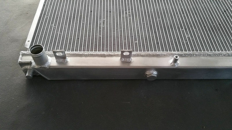 Aluminum Radiator for Mazda MX-5 Miata MX5 MT 1990-1997 90 91 92 93 94 95 96 97 - CHR Racing