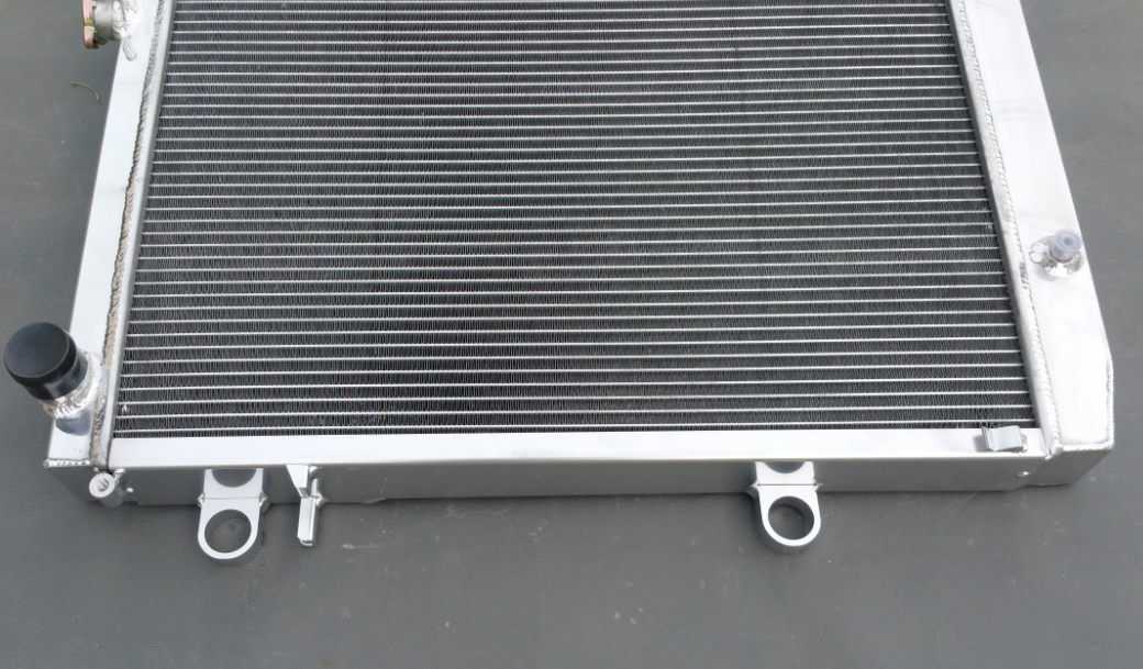 Aluminum radiator for Land Cruiser 200 Series 4.7L V8 Petrol 2007 on - CHR Racing