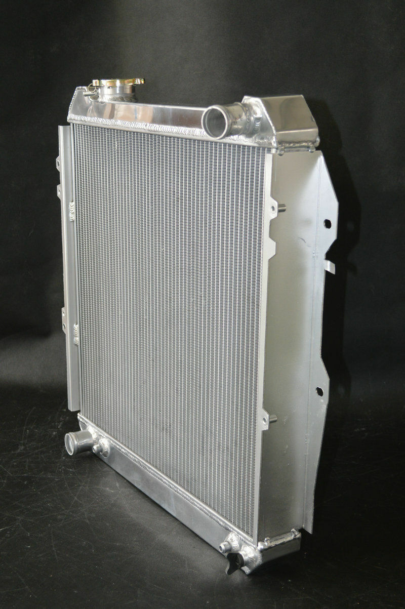 Aluminum Radiator & FAN for Toyota Pickup Truck 3.0L V6 1988-1995 1989 1990 1991 1992 1994