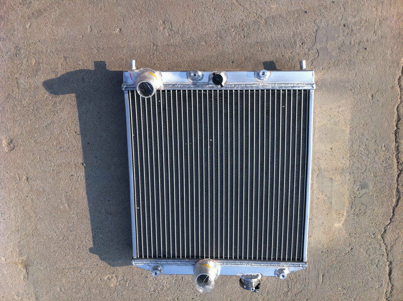 32MM IN/OUT PIPE Honda Civic EK EG B16 B18 ALUMINUM RADIATOR+SHROUD+FAN 92-00 - CHR Racing