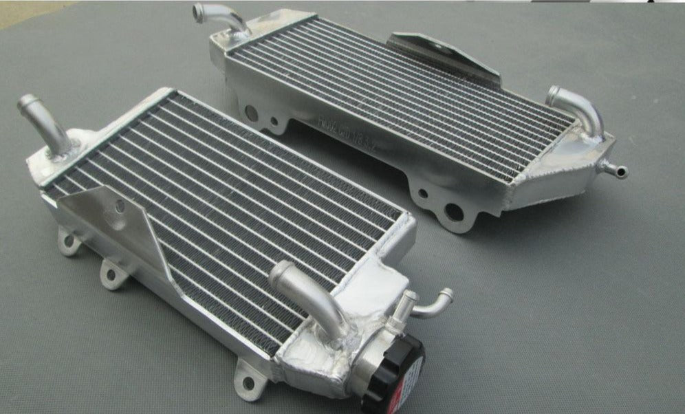 Aluminum Radiator and GREEN hose for KAWASAKI KXF450 KX450F KXF 450 2010 2011 - CHR Racing
