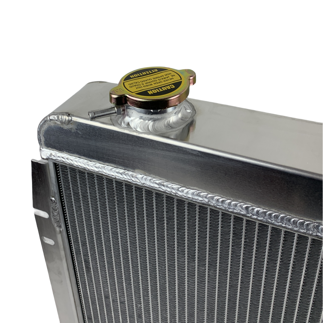 Aluminum Radiator For 1970 1971 JEEP CJ5 CJ6 / 1966-1971 JEEPSTER V6 Engine MT