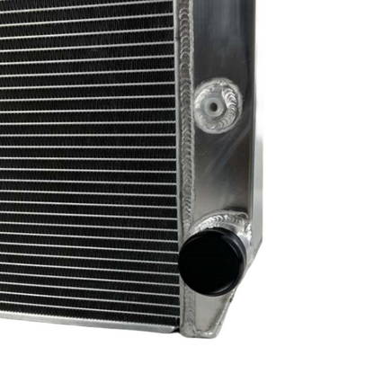31" x 18" Aluminum Universal Crossflow Radiator for Chevy Config AT Auto