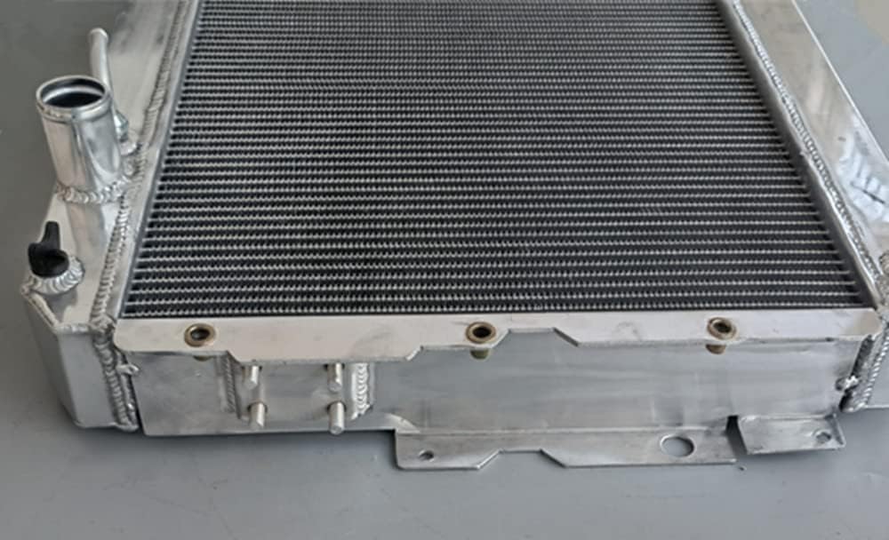 Aluminum Radiator Fits 1981-1990 Toyota Land Cruiser FJ60 FJ65 4.0 4.2L L6