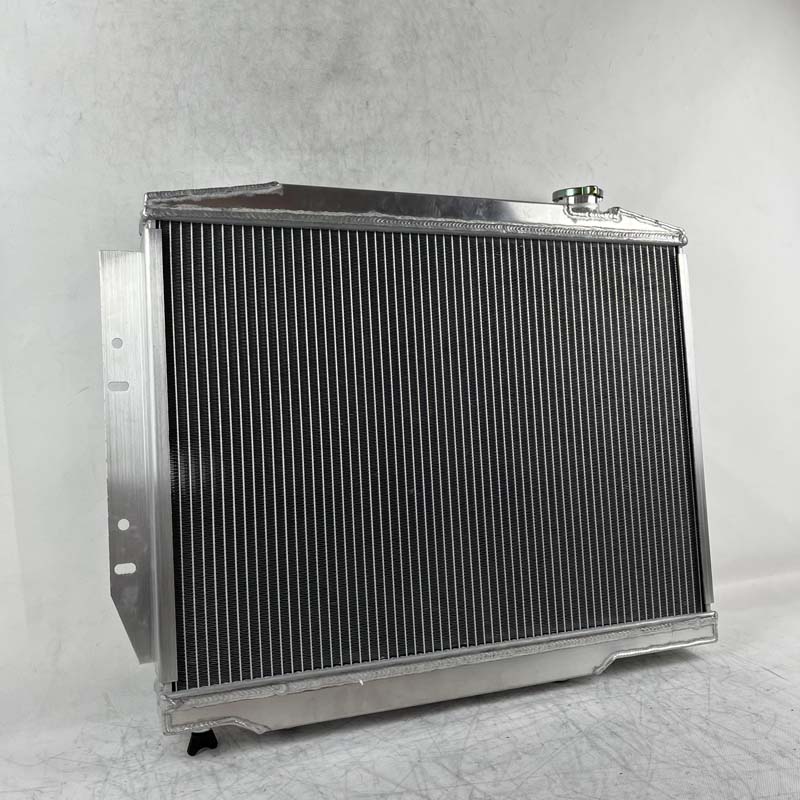 Aluminum Radiator For 1981 1982 Jeep CJ5 1982-1986 Jeep CJ7 L6 Engine AT 1981 1982 1983 1984 1985 1986