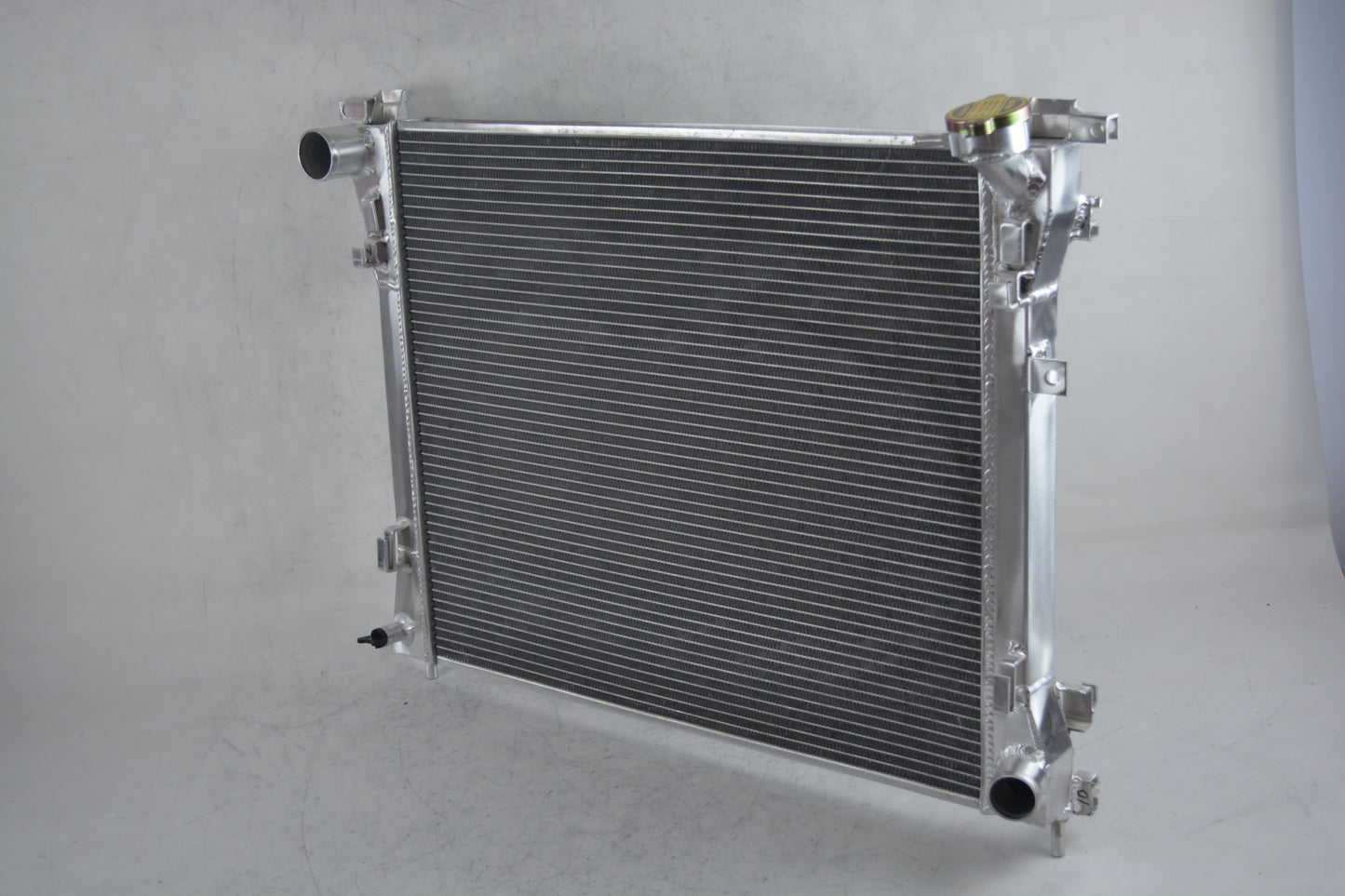 Aluminum Radiator for Dodge Grand Caravan Town & Country VW Routan 3.3L-4.0L V6