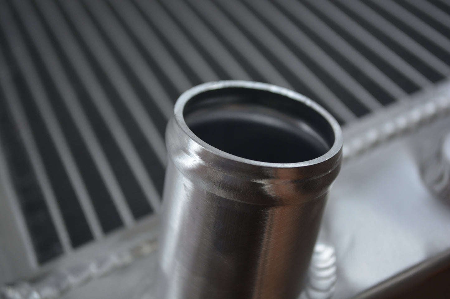 Aluminum Radiator for JEEP GRAND CHEROKEE WJ/WG 4.7L V8 1999-2000 99 00 AT/MT