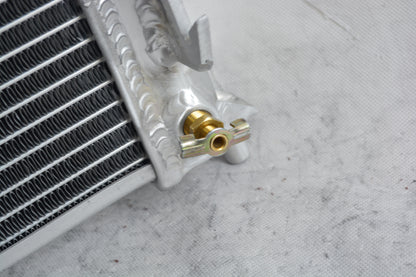 3 Row Aluminum Radiator For 2005-2009 Dodge Charger Chrysler 300 Magnum V6 V8