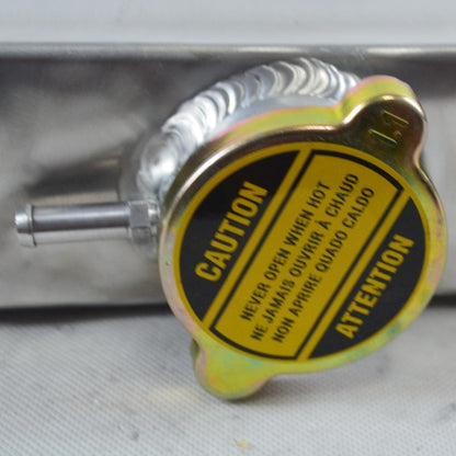 3Row Alu Radiator for Plymouth Duster/Scamp/Valiant Dodge/Dart l6 GAS Eng CC527