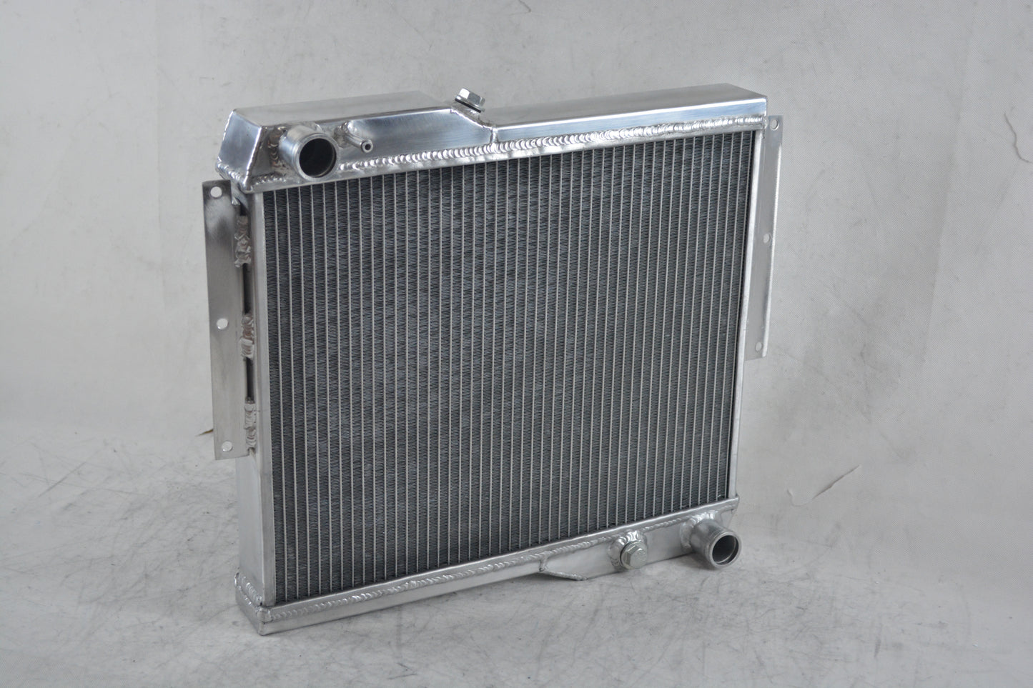 NEW FOR ROVER MG MGB GT V8 1973-1976 73 74 75 Aluminum Radiator
