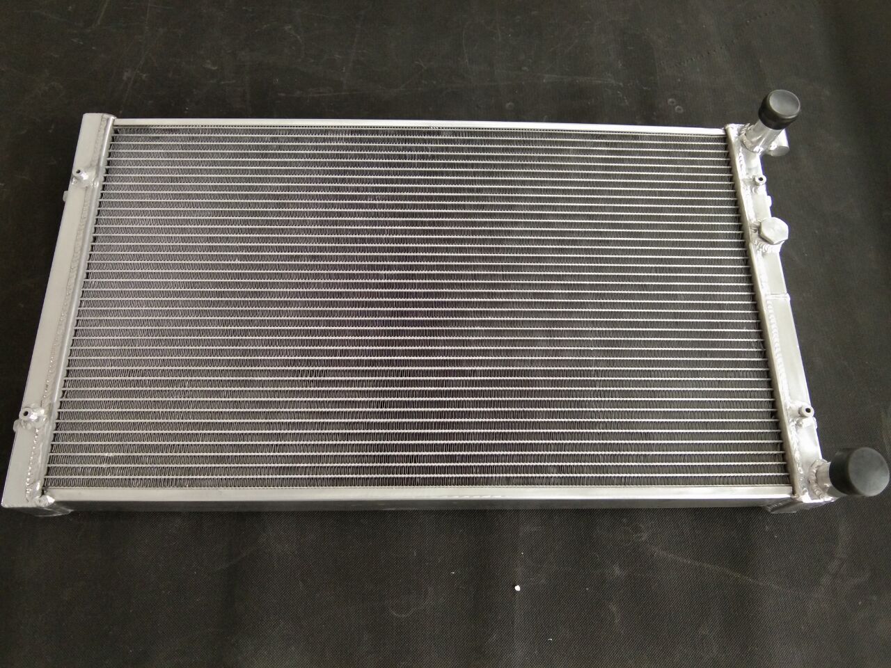 Aluminum Radiator for VW Golf GTI Jetta MK4 1.8T - Fits Audi A3/TT & Skoda/Seat (1997-2006) - Direct Bolt-On Replacement