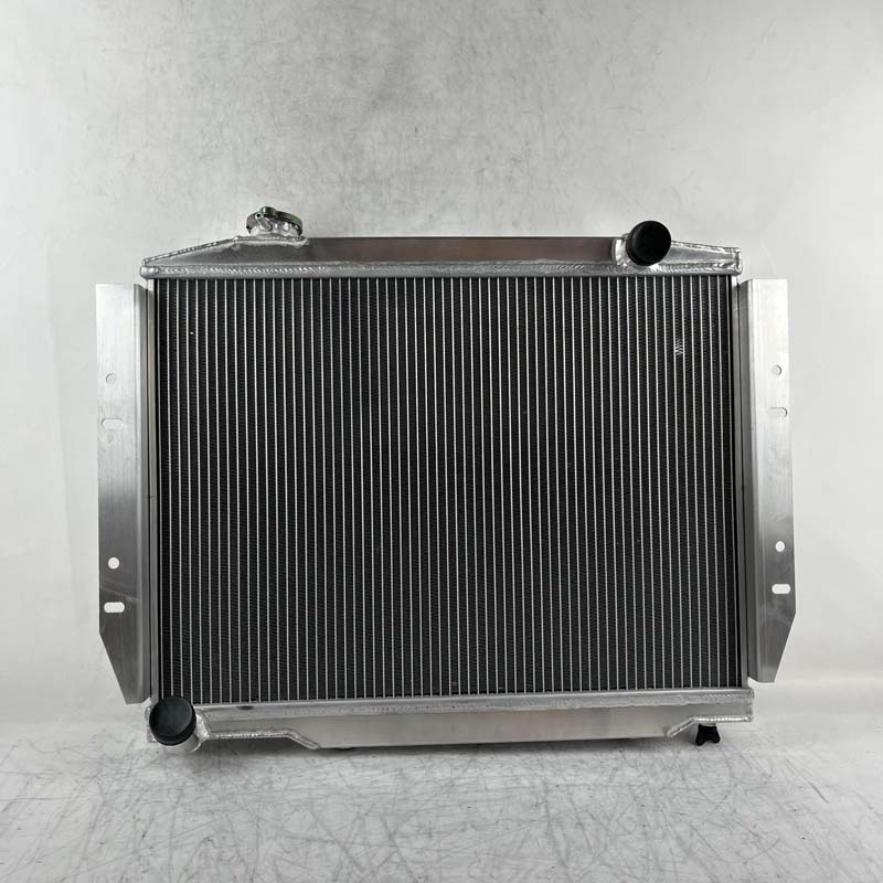 Aluminum Radiator For 1981 1982 Jeep CJ5 1982-1986 Jeep CJ7 L6 Engine AT 1981 1982 1983 1984 1985 1986