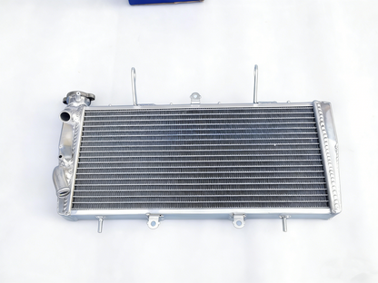 3 ROW Aluminum Radiator for 1999 2000 2001 2002 2003 2004 Triumph Sprint ST 955I