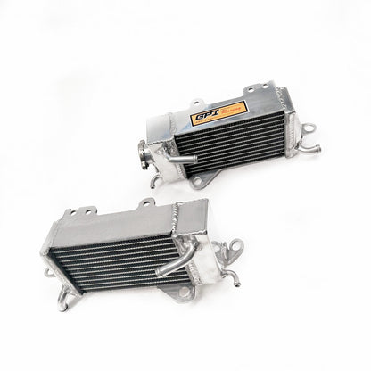 Left + Right Aluminum Radiator For Honda CR125 CR250R 2-stroke 1984 CR 125/250 R